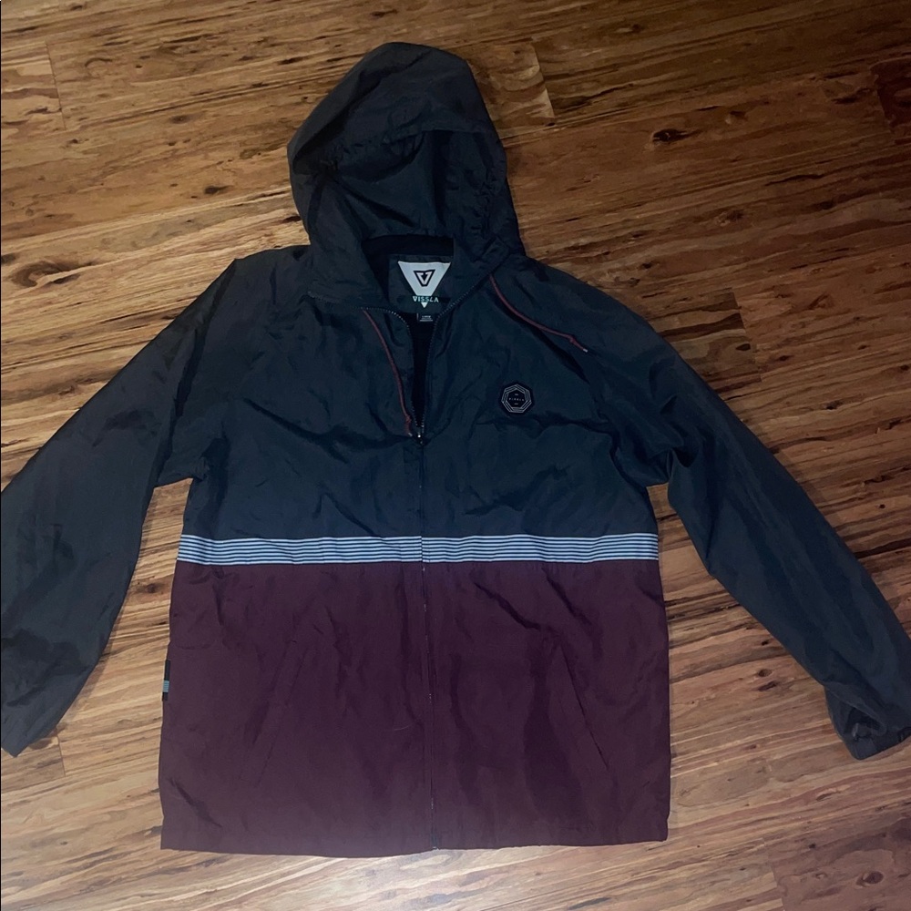 VISSLA lightweight size L Gray and Maroon Windbreaker
